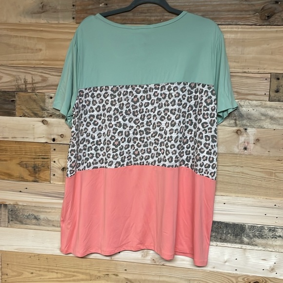 Haptics size 1X Color Block Mint, Coral, Cheetah Print Short Sleeve Soft Blouse - Picture 7 of 7